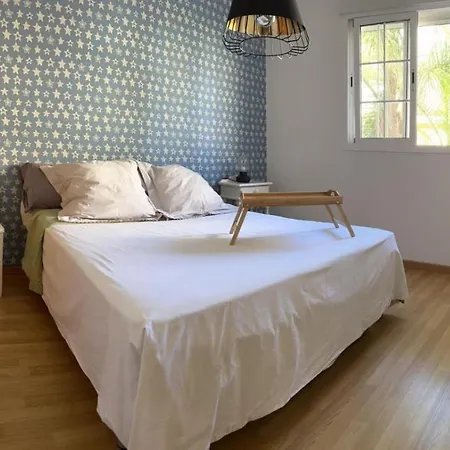 Preciosa Casa Junto Al Mar Malaga